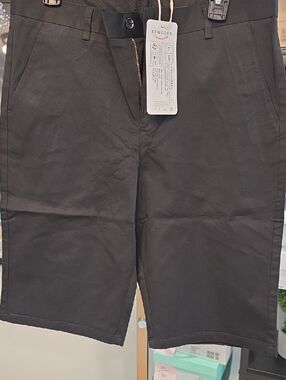Men's Black Flat-Front Shorts
